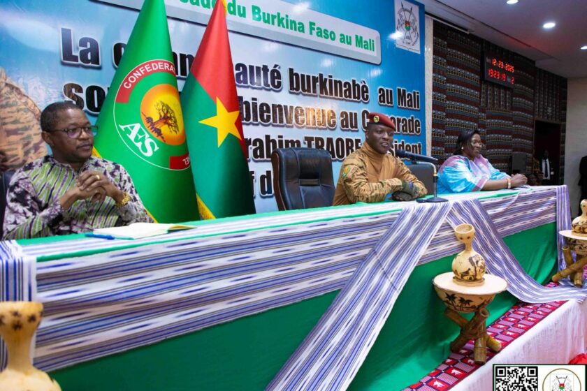 Rencontre du Président du Faso avec les communautés burkinabè vivant au Mali, Mauritanie et Guinée, 23 décembre 2025