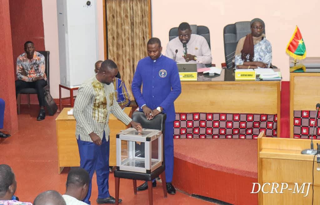 L'ALT a voté la modification de la Constitution pour notamment fusionner le CSC et la CIL, 20 janvier 2026