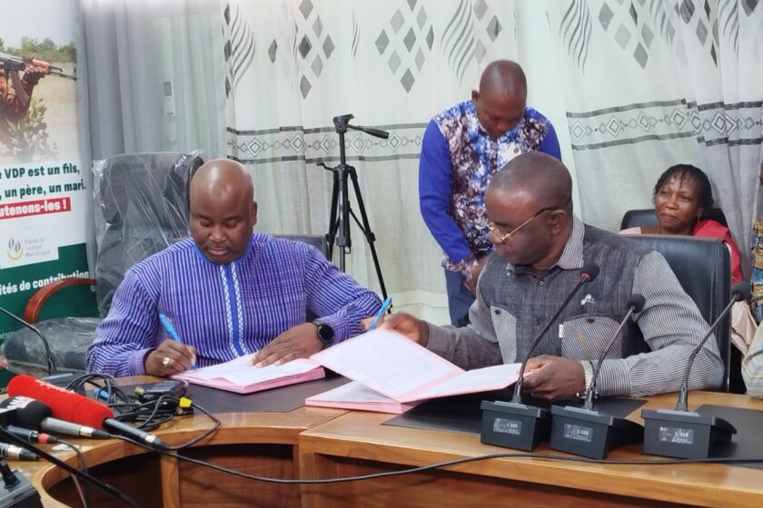 Signature d'une convention de partenariat entre la CNAMU et les établissements publics de santé, 13 janvier 2026