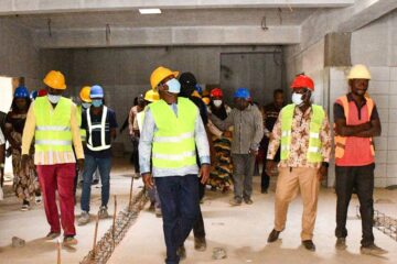 Visite du ministre chargé de l'Enseignement supérieur, Adjima Thiombiano au chantier de l'université Norbert Zongo, 16 février 2026