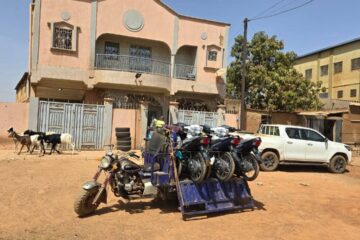 La BMCRF démantèle des magasins de stockage clandestin de motos à Ouagadougou, 23 février 2026