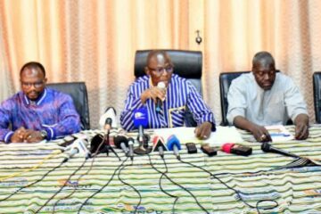 Conférence de presse du DG du CENOU sur la réduction du nombre de plats des étudiants, 25 décembre 2026