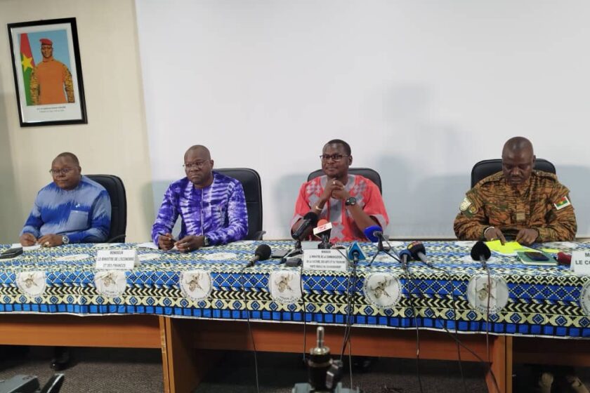 Conférence de presse du gouvernement sur le bilan du Fonds de soutien patriotique, 18 février 2026