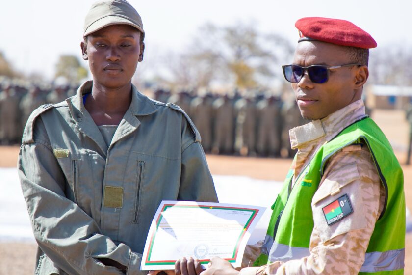 La cérémonie de fin de formation de 710 recrues de l’Agence Faso Mêbo, 23 février 2026