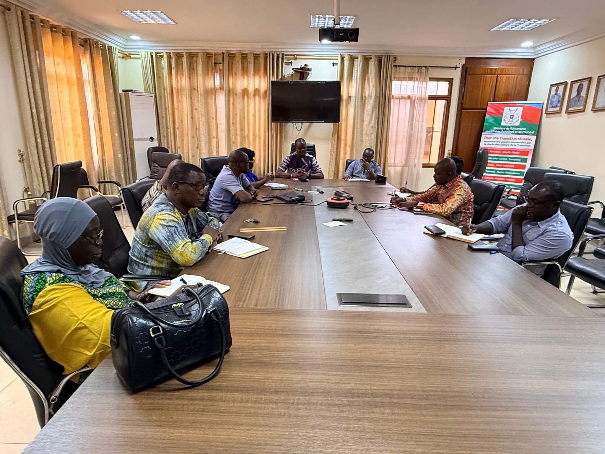 Operationnalisation du Programme de Restructuration des Zones d’Habitat Spontané et d’Apurement du Passif du Foncier Urbain (PRO-REST-APUR) à Ouagadougou