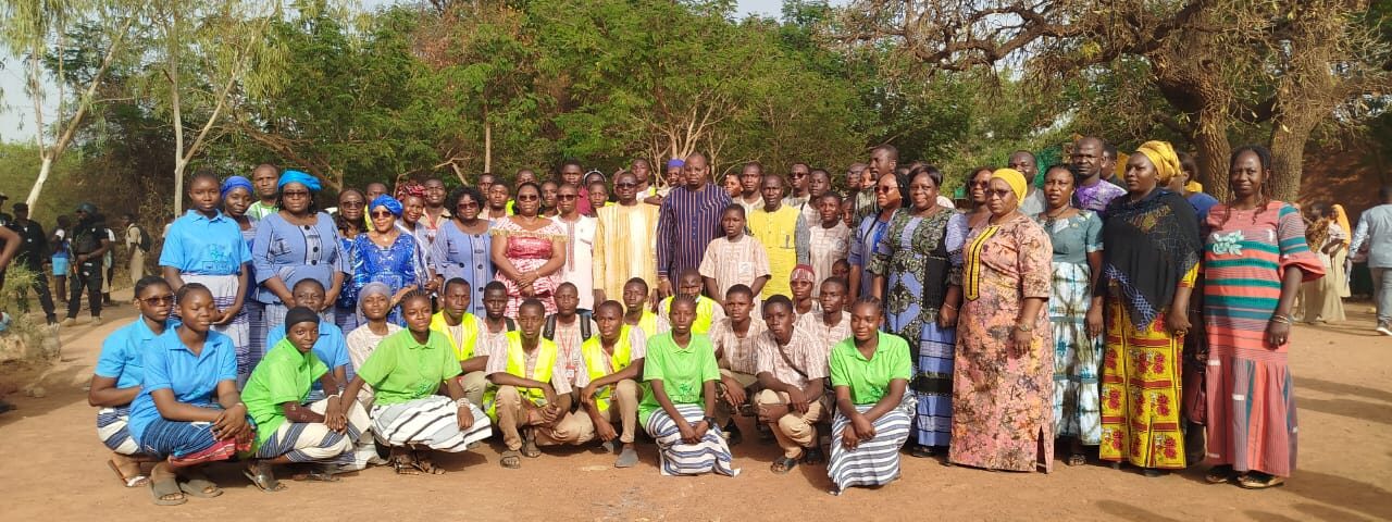 Le des conférences sur le civisme et la citoyenneté dans les écoles et universités, 1er avril 2026 au lycée municipal Rimvougré à Ouagadougou
