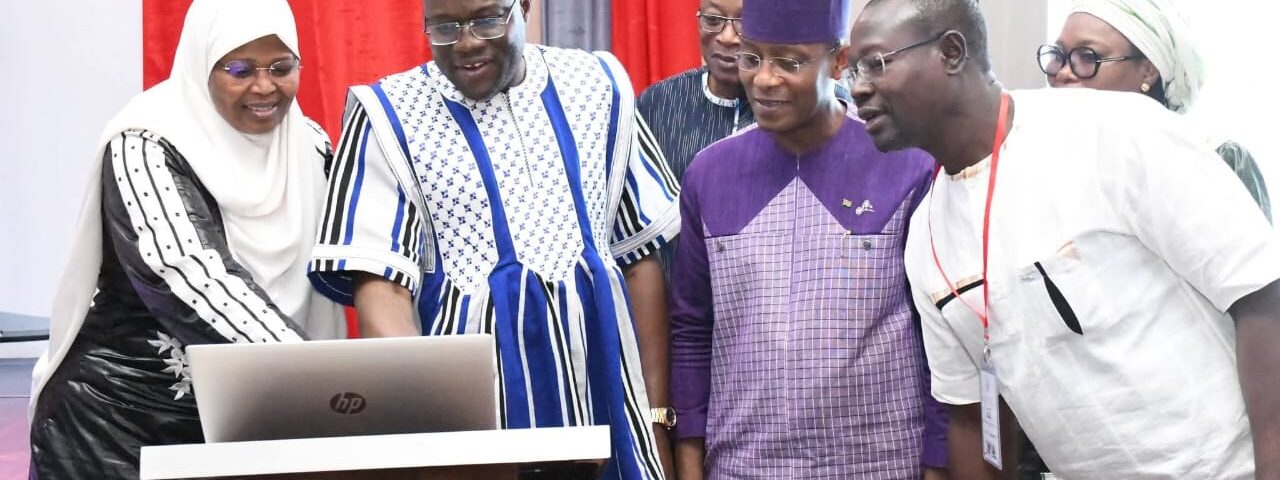 Le lancement officiel des plateformes LANAYA et e-BDT, deux outils numériques destinés à moderniser les services du Trésor public, 3 avril 2026