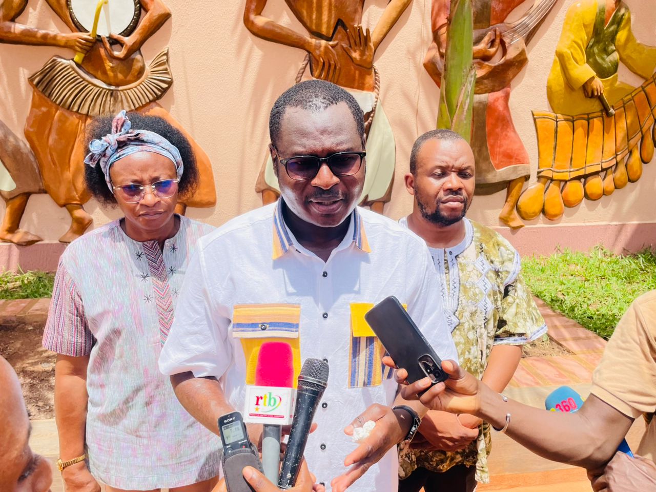 Dans le cadre des préparatifs de la SNC, le ministre chargé de la Culture a visité les sites de l'événement, 13 avril 2026