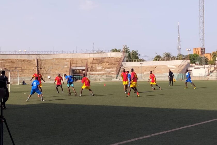 Le Gouverneur de la région du Kadiogo, Abdoulaye Bassinga a lancé la 7e édition de la Coupe inter-services en football maracana, 22 avril 2026