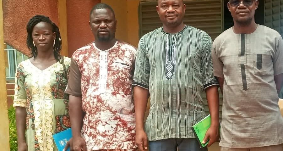 Ouéléni et Kankalaba ont reçu, le 2 juin 2026, une mission de la Direction régionale de la Communication de la région des Tannounyan pour sensibiliser les autorités locales sur l’importance stratégique de la communication
