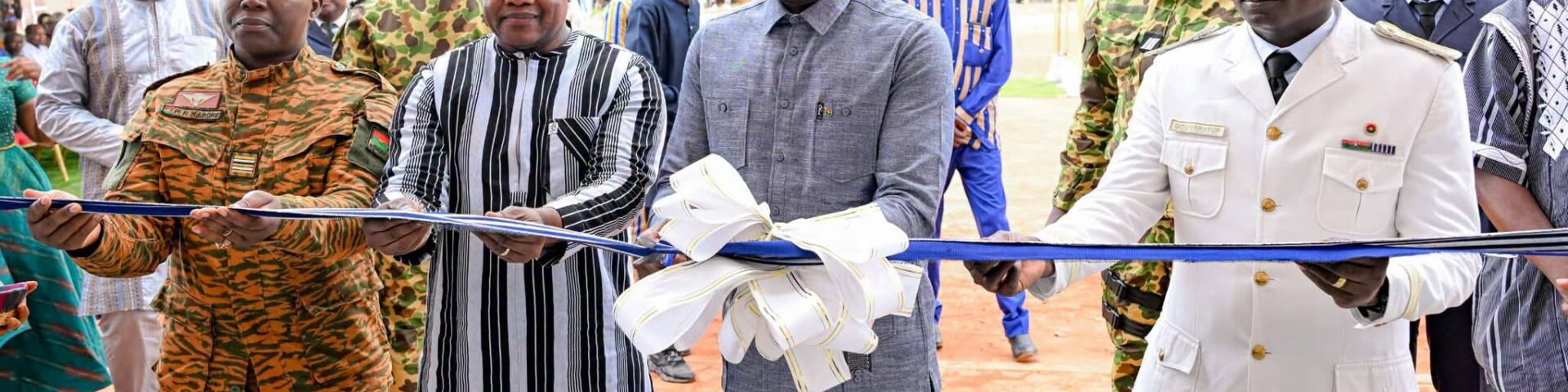 Le Premier ministre a inauguré 4 centres d'hémodialyse, 20 juin à Banfora