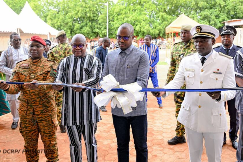 Le Premier ministre a inauguré 4 centres d'hémodialyse, 20 juin à Banfora