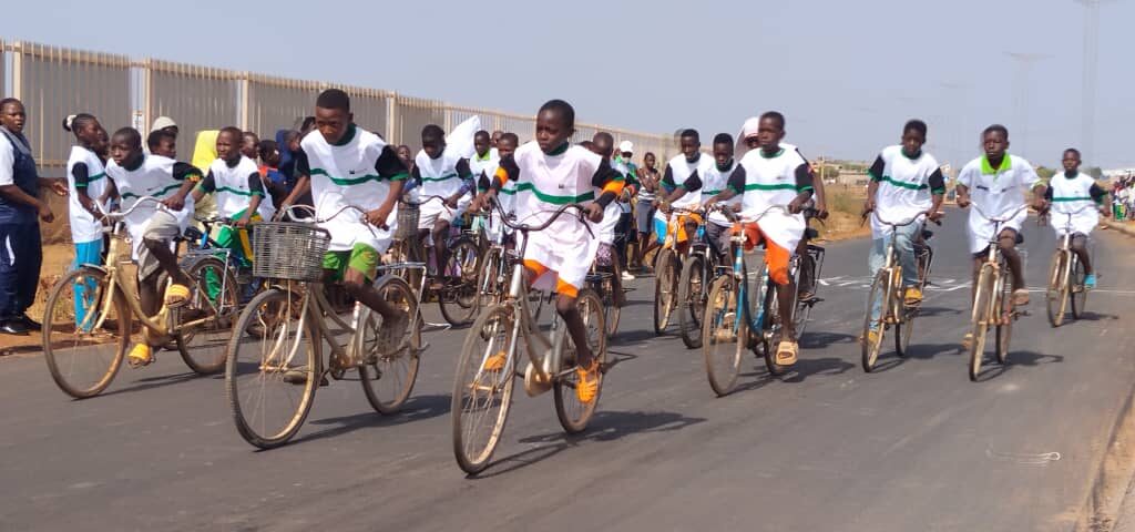 L'a’ssociation Action unie pour un développement durable et holistique (AUDDH) tient la 16 édition de la Course cycliste des élèves du primaire, 30 mai 2026