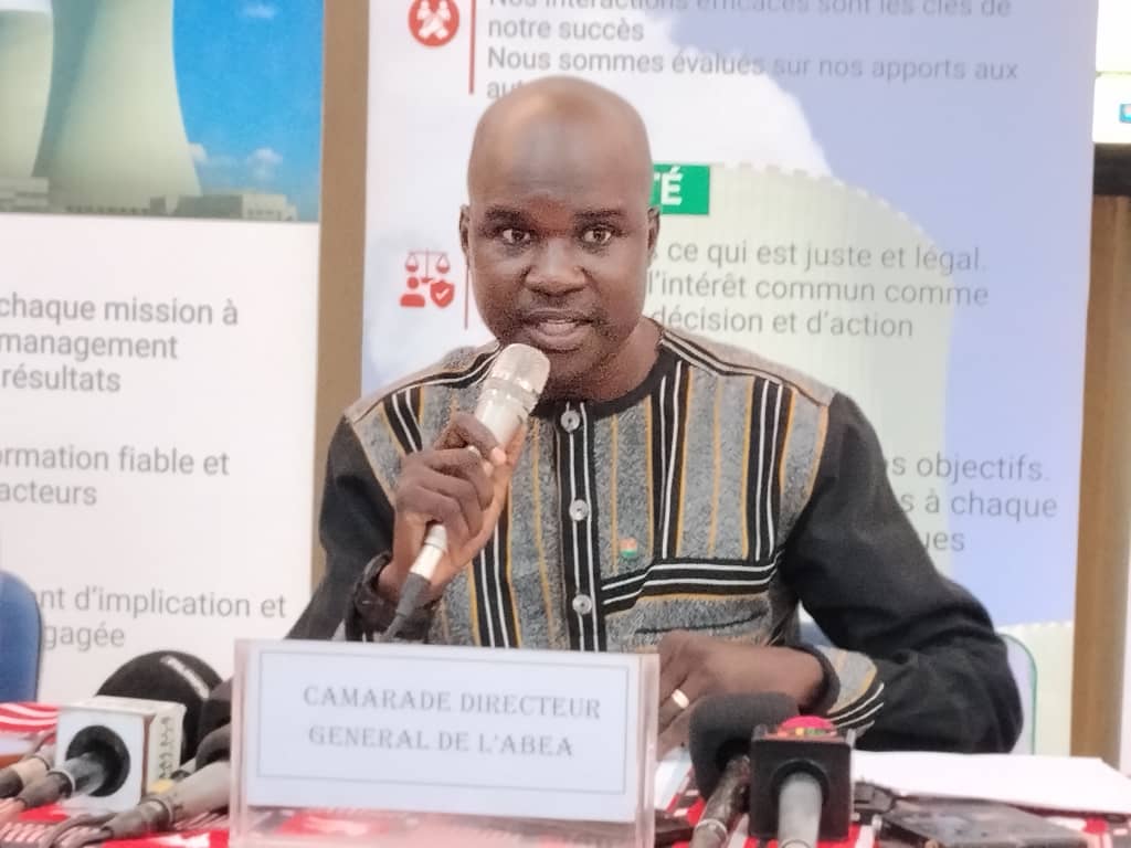 L'ABEA et l'UJKZ ont organisé une conférence publique sur « Le nucléaire au service du développement : technologies innovantes, métiers d’avenir », 17 juin 2026