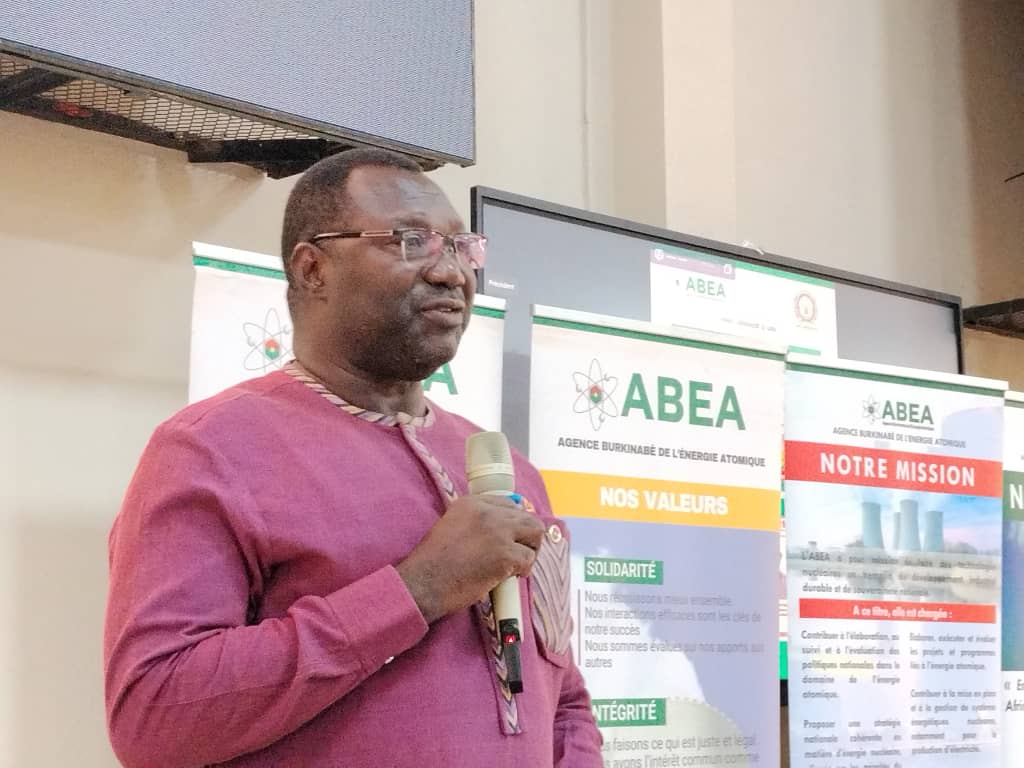L'ABEA et l'UJKZ ont organisé une conférence publique sur « Le nucléaire au service du développement : technologies innovantes, métiers d’avenir », 17 juin 2026