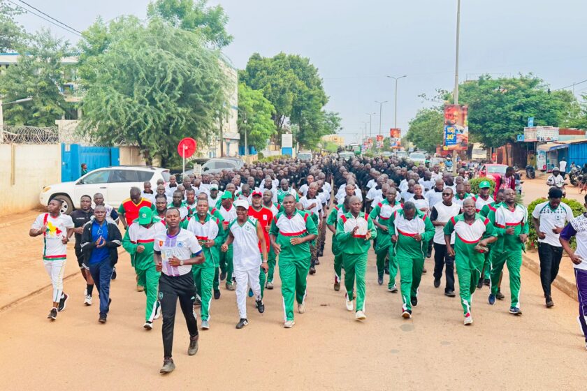 Dans le cadre de la commémoration de la Journée internationale contre l’abus et le trafic illicite des drogues, le CNLD a organisé un cross populaire, 23 juin 2026 à Ouagadougou