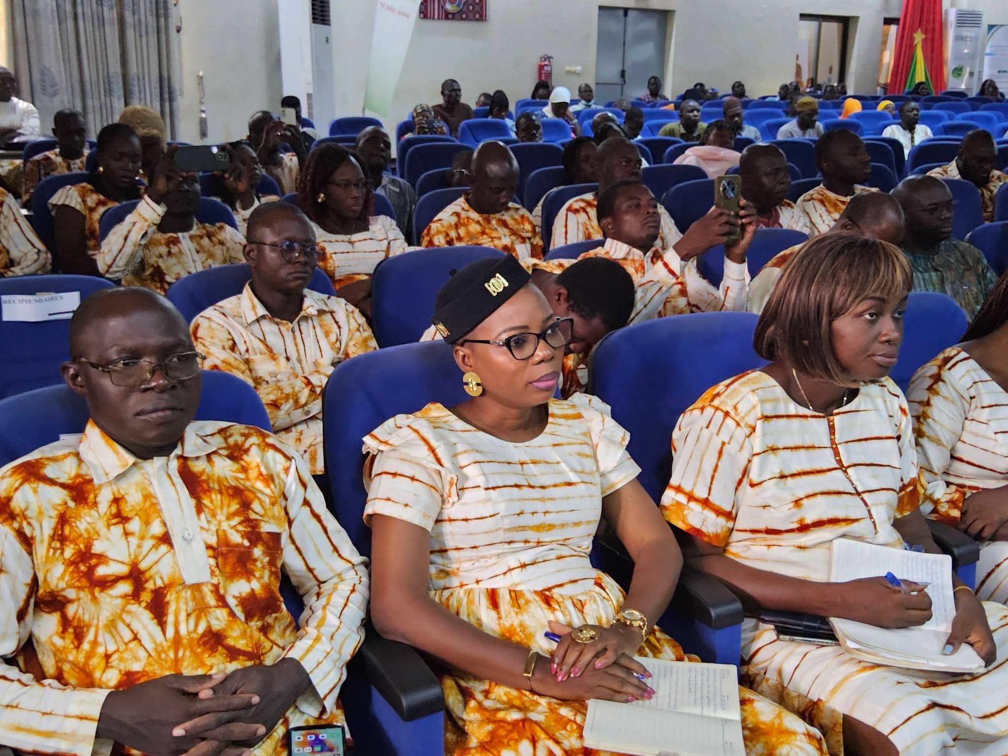L’Université Joseph Ki-ZERBO (UJKZ) a célébré la 3ᵉ édition de sa cérémonie solennelle de sortie de docteurs pour l’année académique 2025-2026, 23 juillet 2026