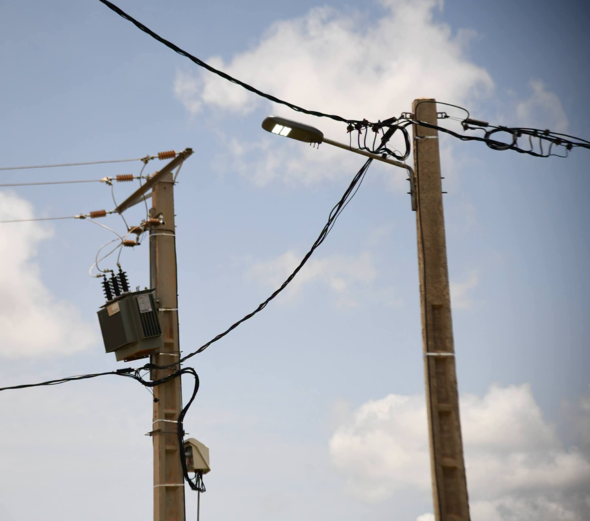 Le ministre de l'Energie, Yacouba Zagré Gouba a mis en exploitation des infrastructures du Projet d’électrification et de développement des connexions à l’électricité (PEDECEL), le lundi 10 août 2026