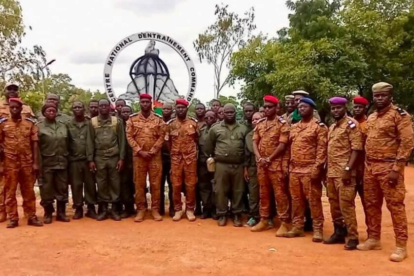 Des agents de l'ONASSIM ont participé à une immersion patriotique au Centre national d’entraînement Commando (CNEC) de Pô, 14 au 26 août 2026