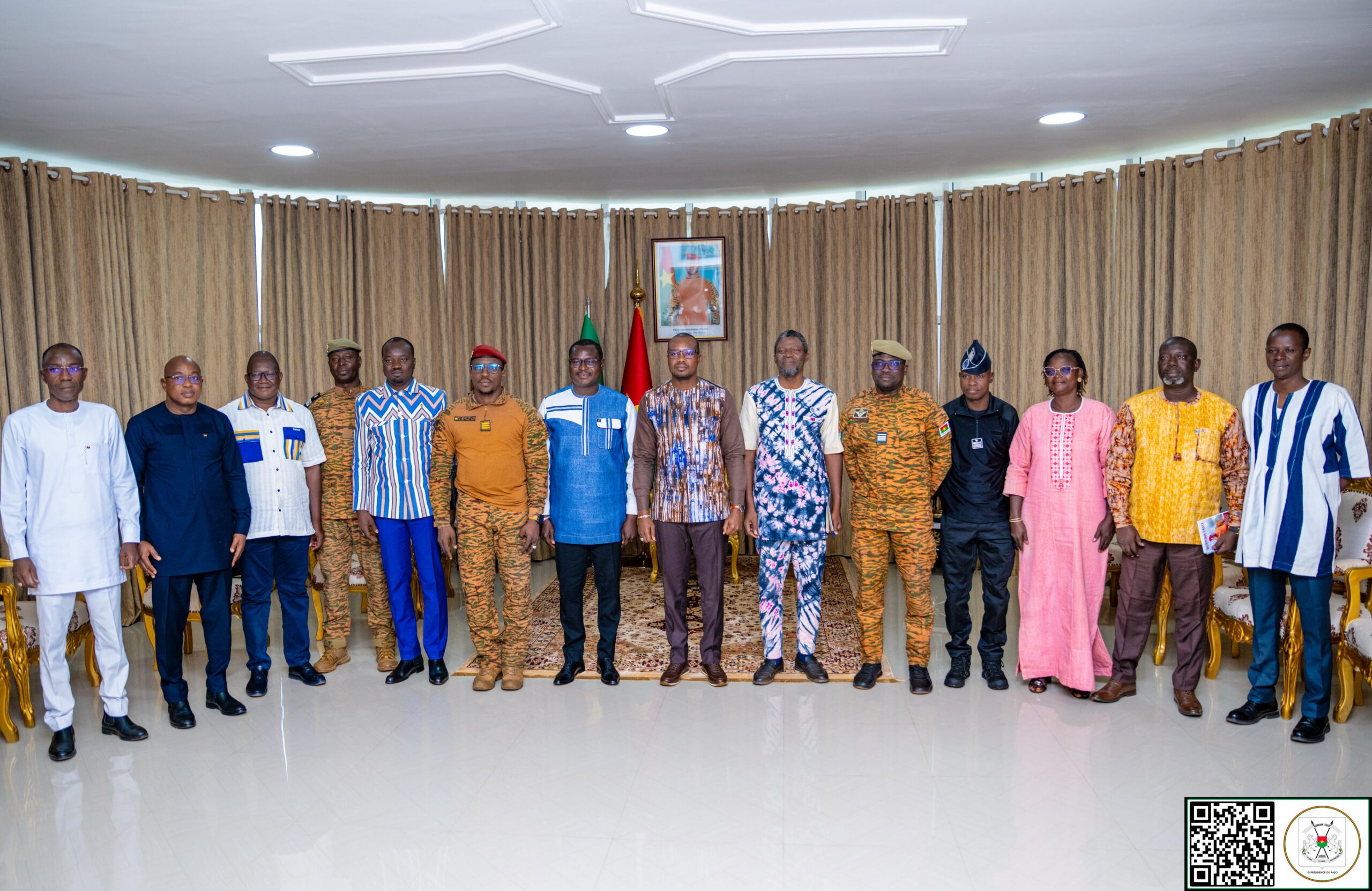 Le Premier ministre, le Camarade Rimtalba Jean Emmanuel OUÉDRAOGO a accordé, le 16 septembre 2026 à Ouagadougou, une audience à une délégation du Comité d’organisation de la Nuit de la Révolution Progressiste Populaires (RPP)