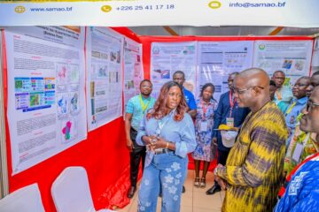 A l'occasion de la SAMAO et de la SEMH-AES 2026, le ministre chargé des Mines, Yacouba Zabré Gouba a visité les stands, 17 septembre 2026