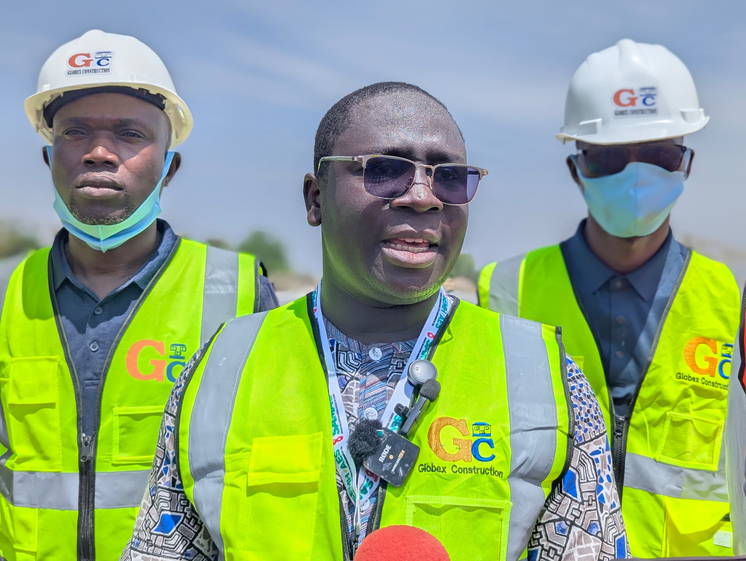 Le 19 septembre 2026, des étudiants et participants aux activités de la SAMAO et du SEMH-AES ont effectué une visite sur le site de la carrière de granite de Globex Construction