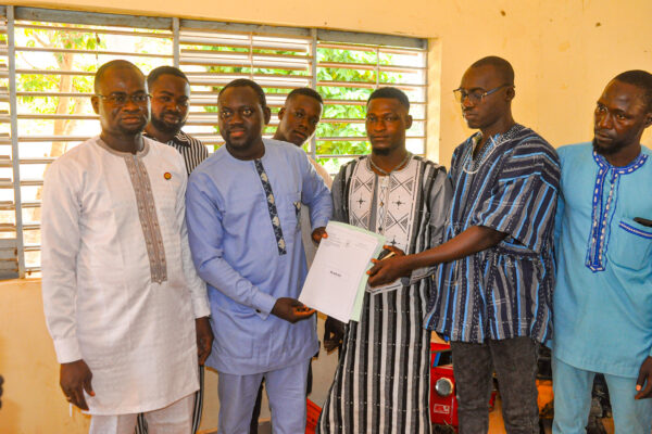 Le ministère des Mines a organisé l’Assemblée générale constitutive de la société coopérative simplifiée des artisans miniers de Poyo, 23 octobre 2026