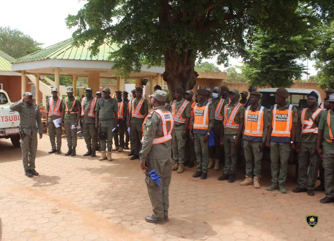 La police municipale de Ouagadougou a mené une opération de contrôle du port du casque en circulation, 2 octobre 2026