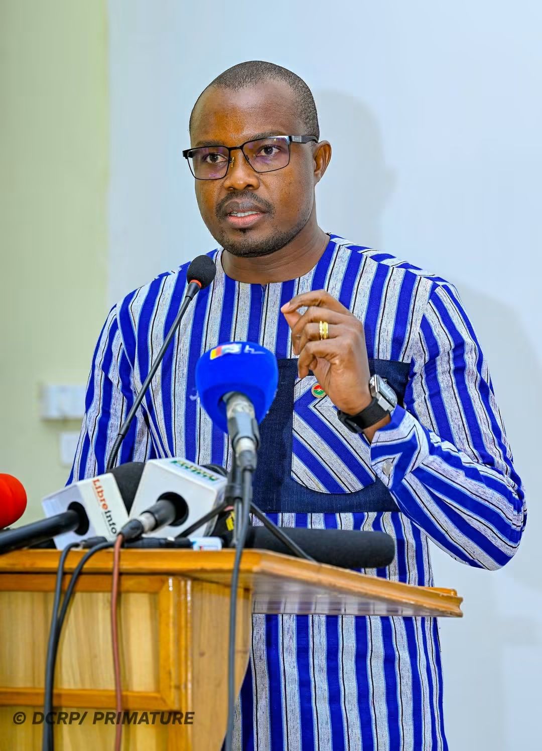 Le Premier ministre, Chef du Gouvernement, Rimtalba Jean Emmanuel Ouédraogo, a inauguré, ce lundi 5 octobre 2026, à Ouagadougou, un complexe comprenant un amphithéâtre de 500 places à l'IBAM