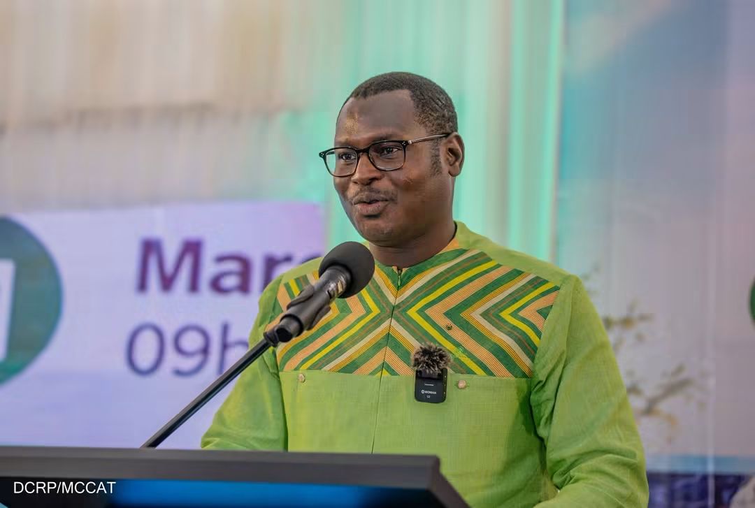Le MCCAT Gilbert Ouédraogo présente les réalisations de son département lors du JEPPC 2026, 6 octobre 2026