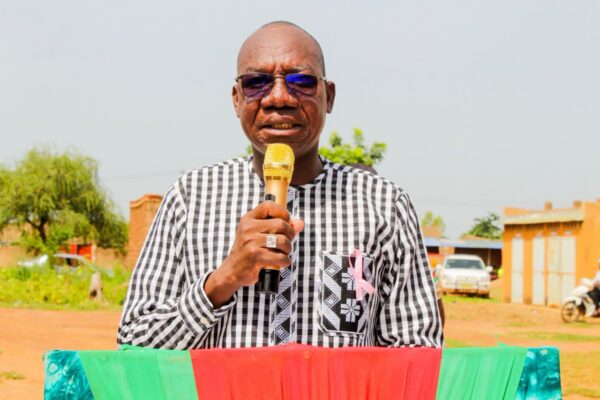 Le Gouverneur de la région de Nando, Adama Jean Yves BERE a procédé au lancement de la campagne Octobre Rose dans la région, 7 octobre 2026