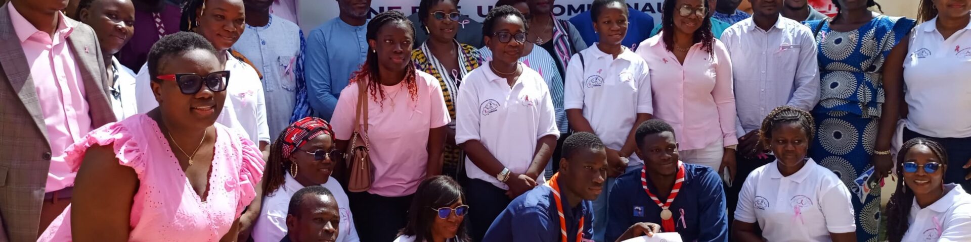 Dans le cadre des activités d’Octobre Rose, la Fondation Burkinabè contre le cancer (FOBUCAN) et la Ligue burkinabè contre le cancer du sein (LIBUCAS) ont procédé, le jeudi 15 octobre 2026, à Ouagadougou, au lancement officiel de la « Rue Rose ».